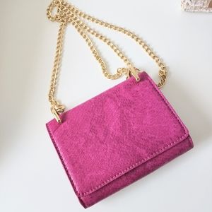 ALDO clutch with chain